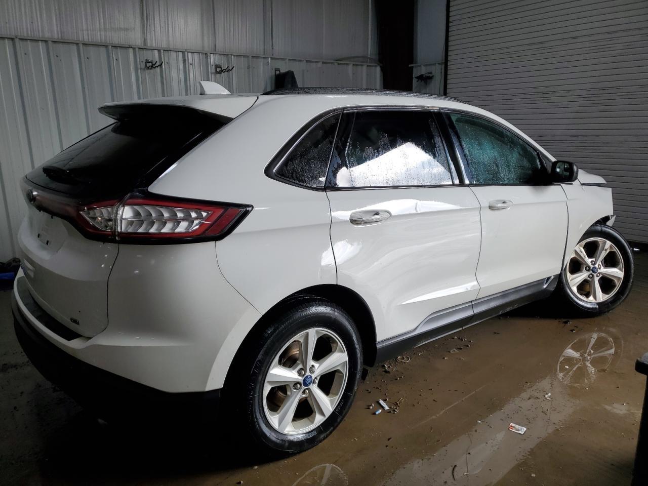 2015 Ford Edge Se - Image 3