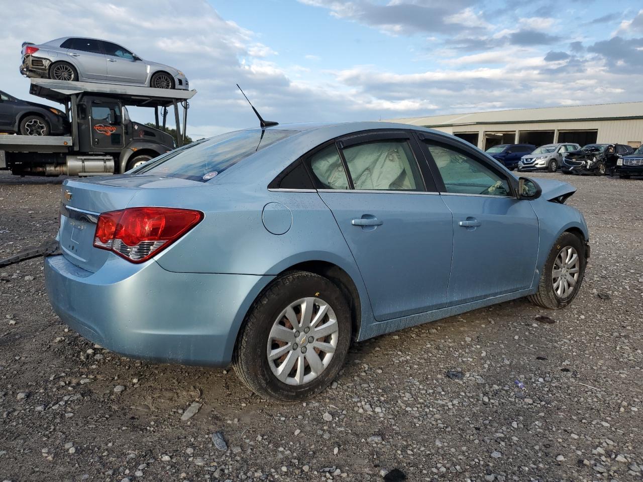 2011 Chevrolet Cruze Ls - Фото 3