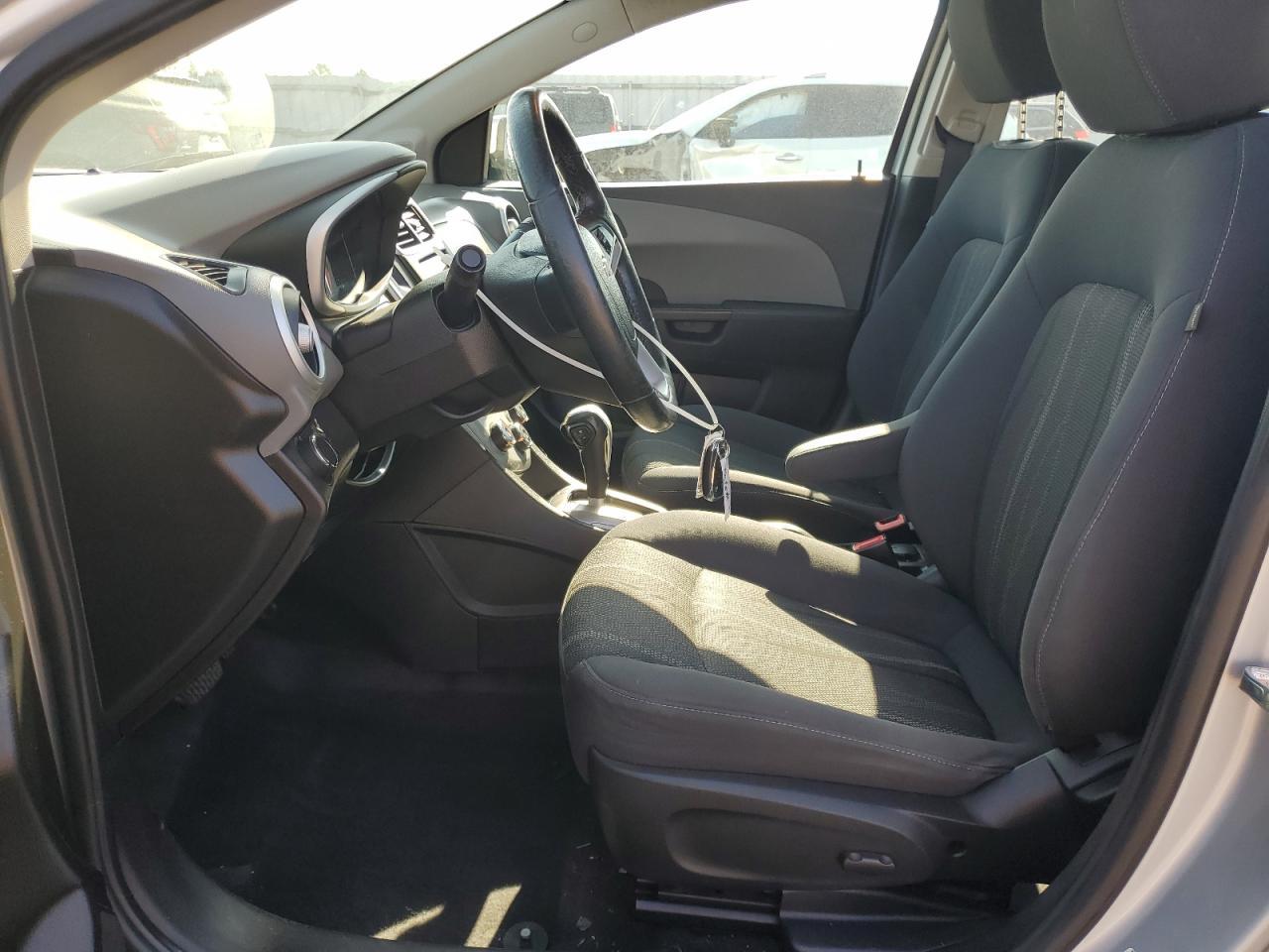 2018 Chevrolet Sonic Lt - Фото 7