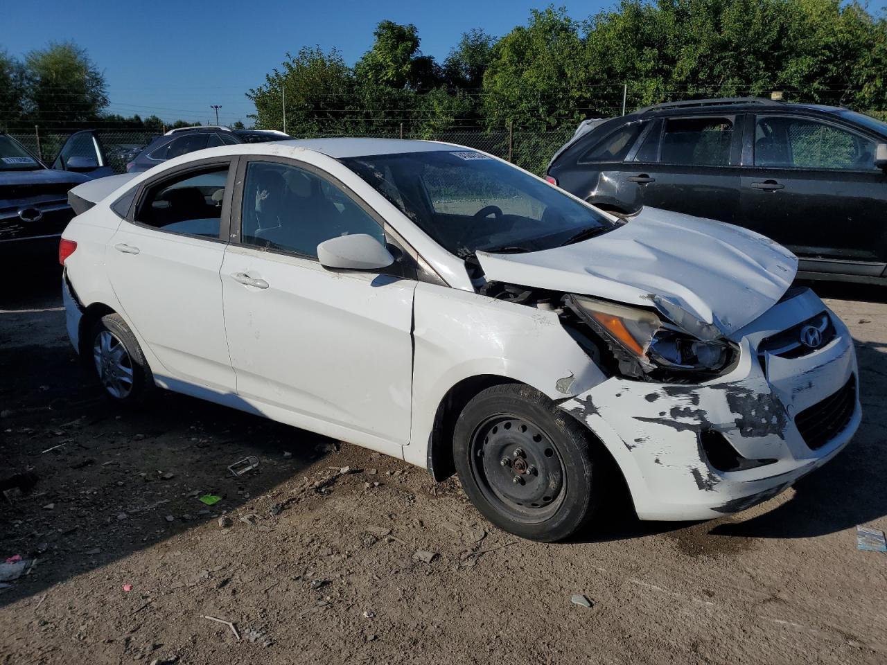 2016 Hyundai Accent Se - Фото 4