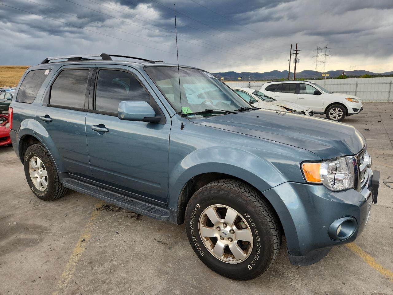 2011 Ford Escape Limited - Фото 4