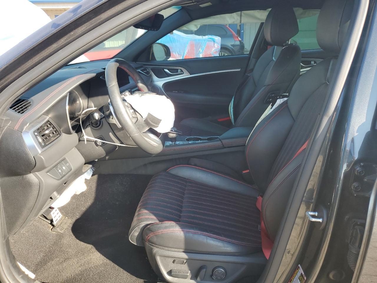 2022 Genesis G70 Base - Фото 7