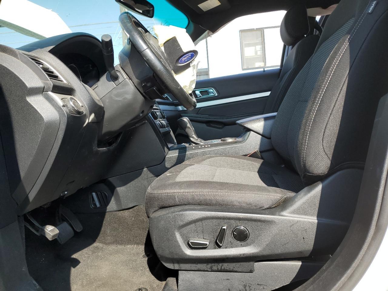 2016 Ford Explorer Xlt - Фото 7