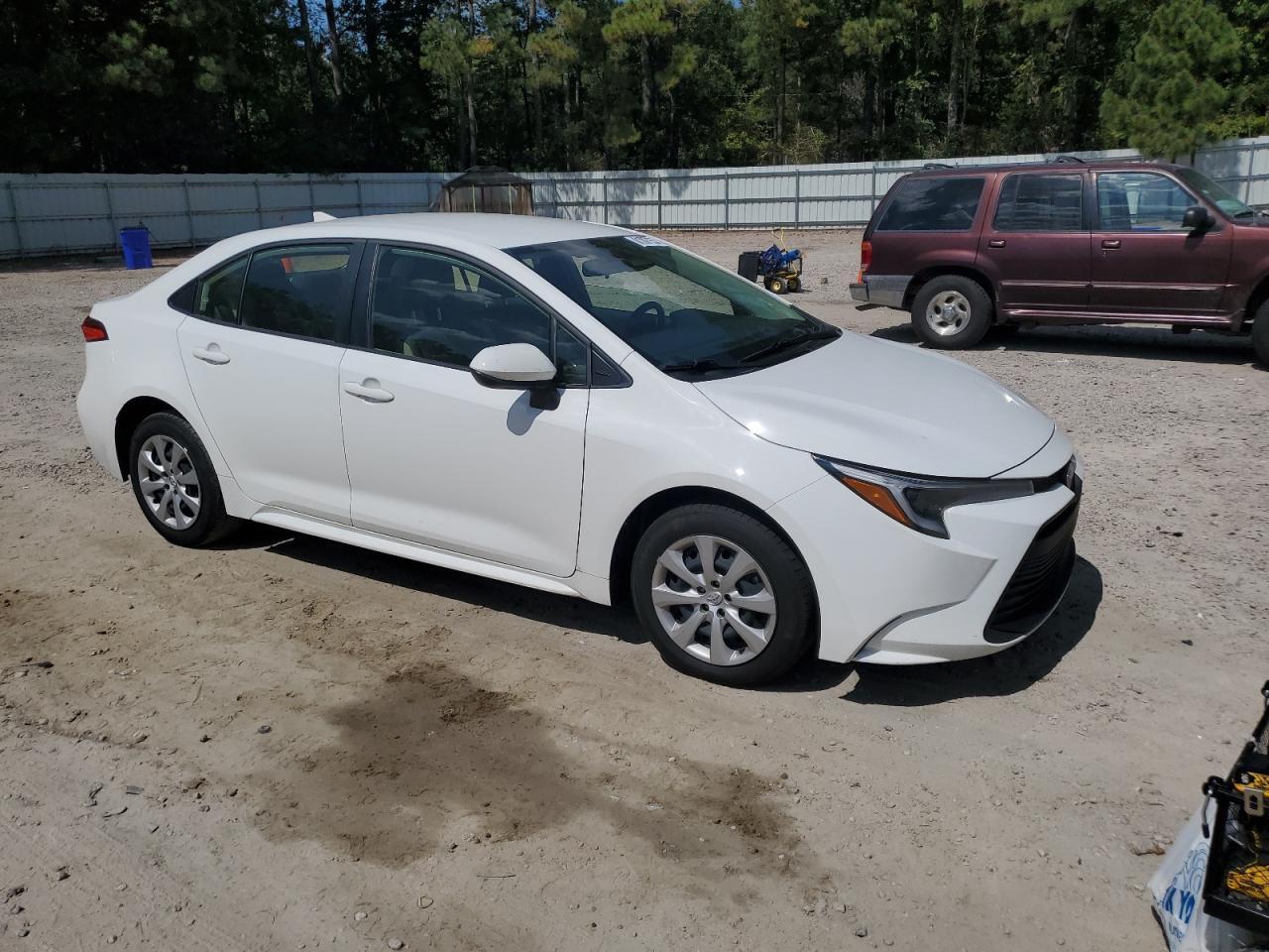 2025 Toyota Corolla Hybrid Le - Фото 4