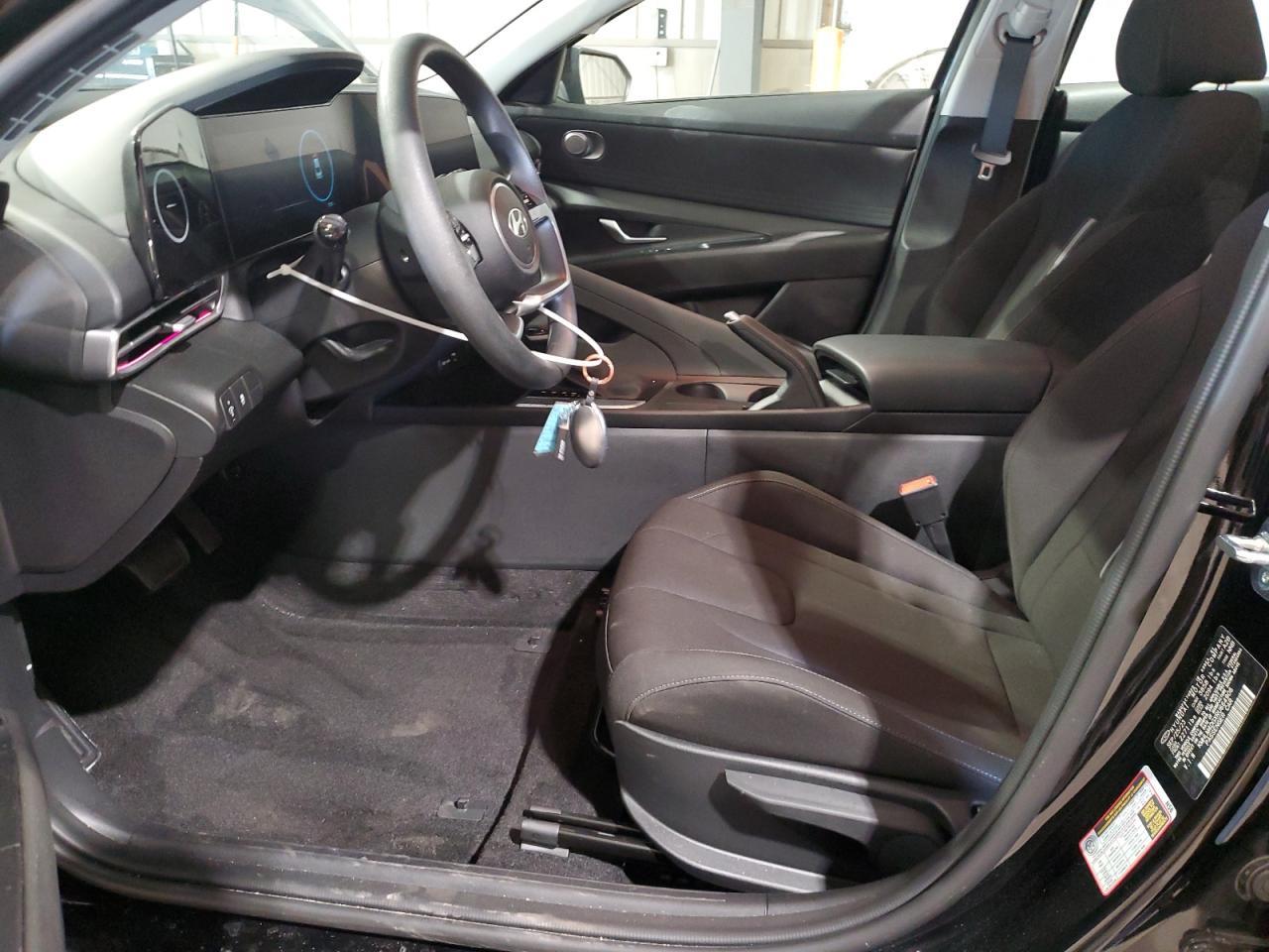 2024 Hyundai Elantra Sel - Image 7