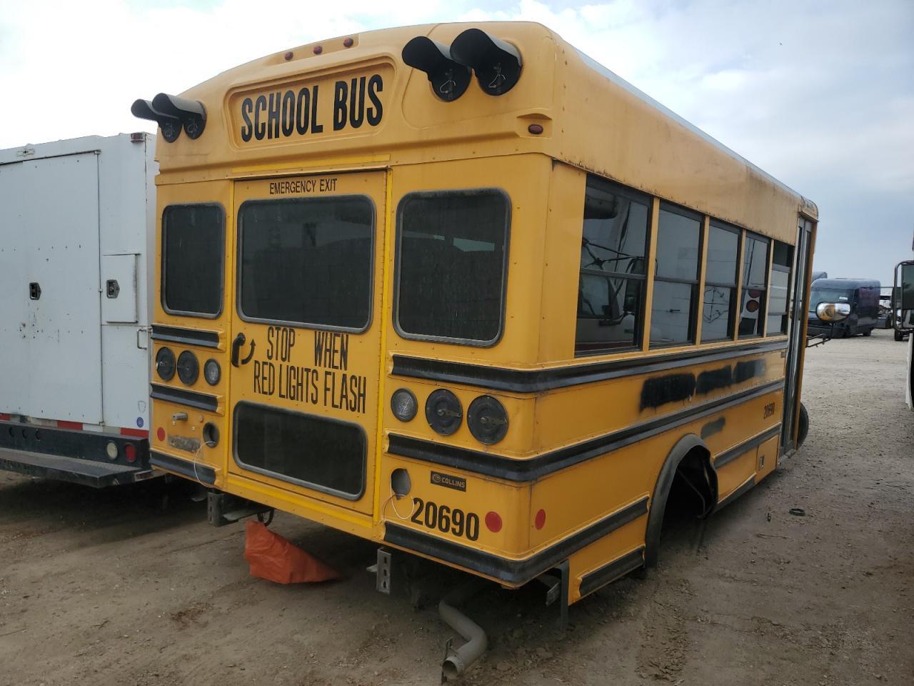 2010 Collins Bantam E350 - School Bus - Image 4