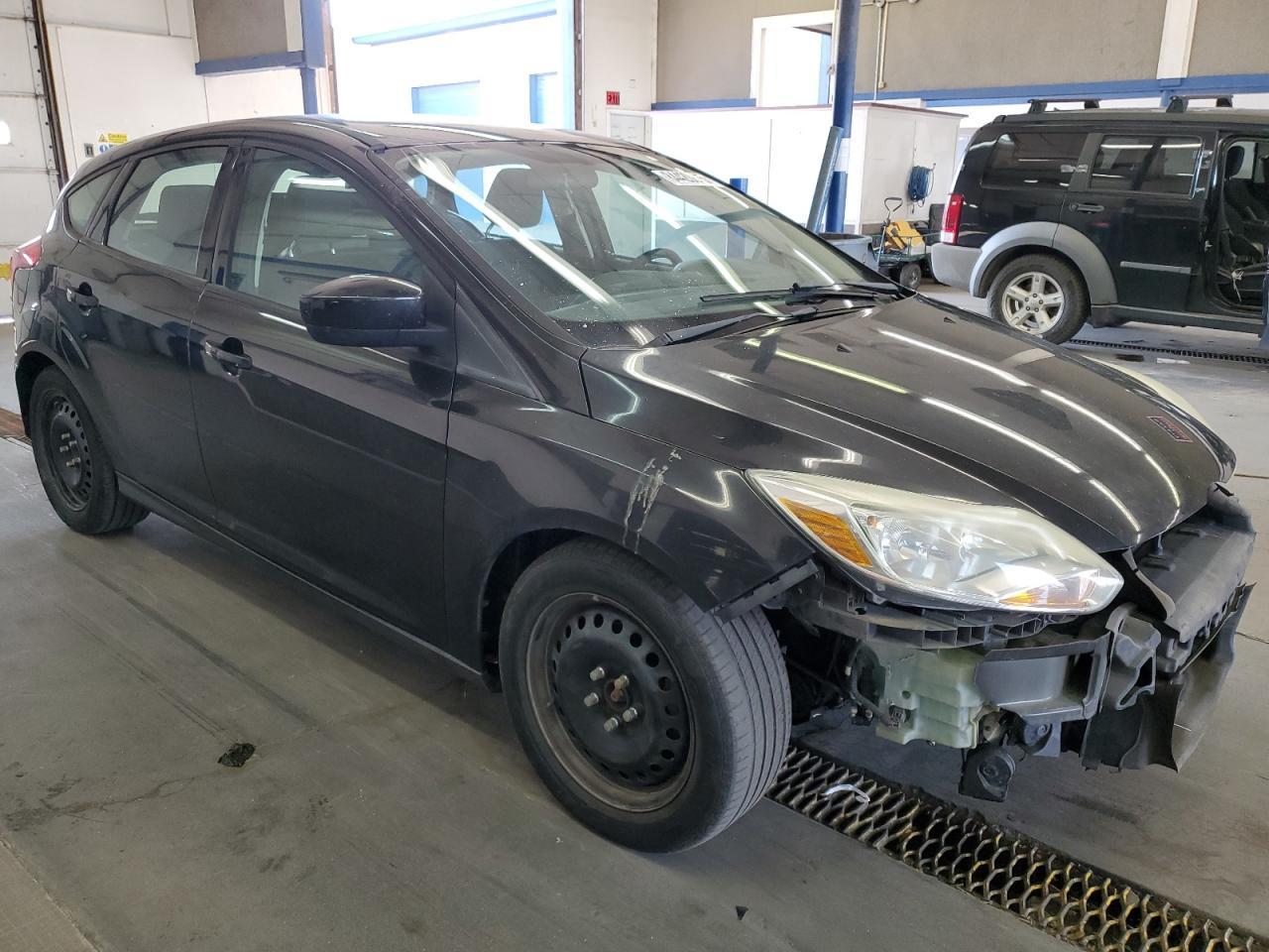 2012 Ford Focus Se - Фото 4
