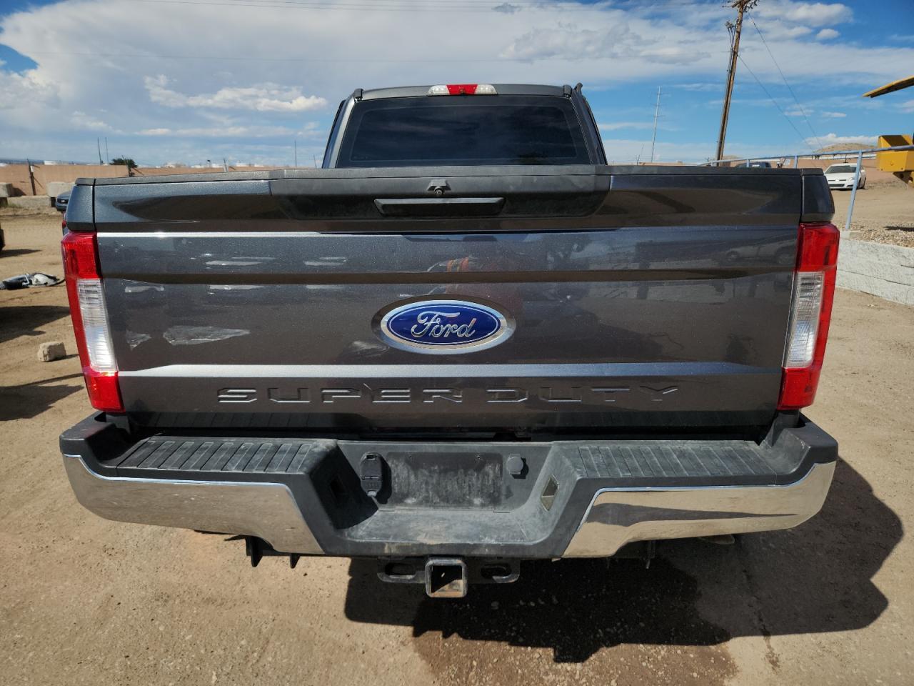 2019 Ford Super Duty F-350 W/D - Image 6