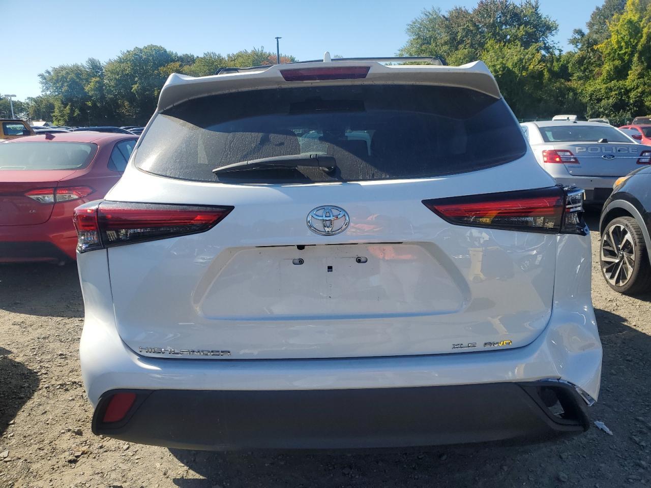 2022 Toyota Highlander Xle - Фото 6