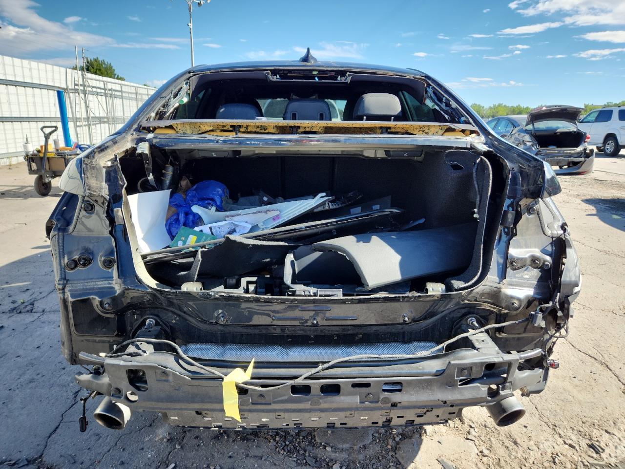 2021 BMW 330Xi - Фото 6