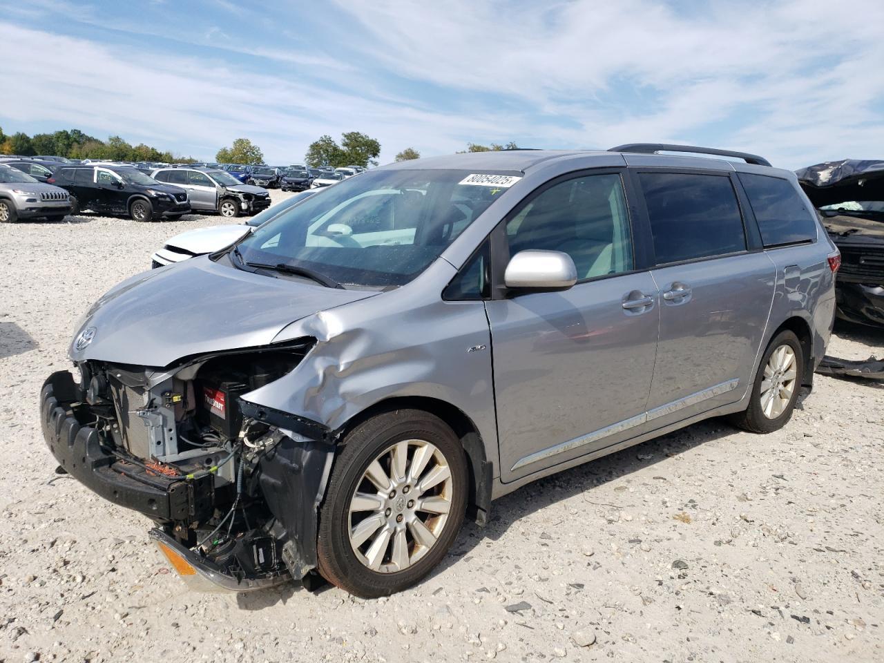 2017 Toyota Sienna Le