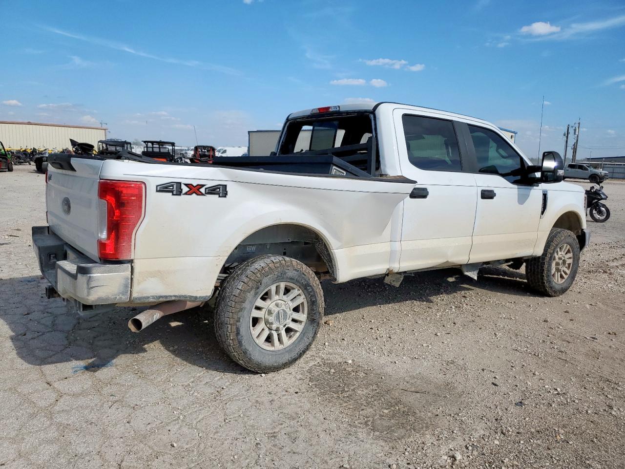 2019 Ford F250 Super Duty - Фото 3