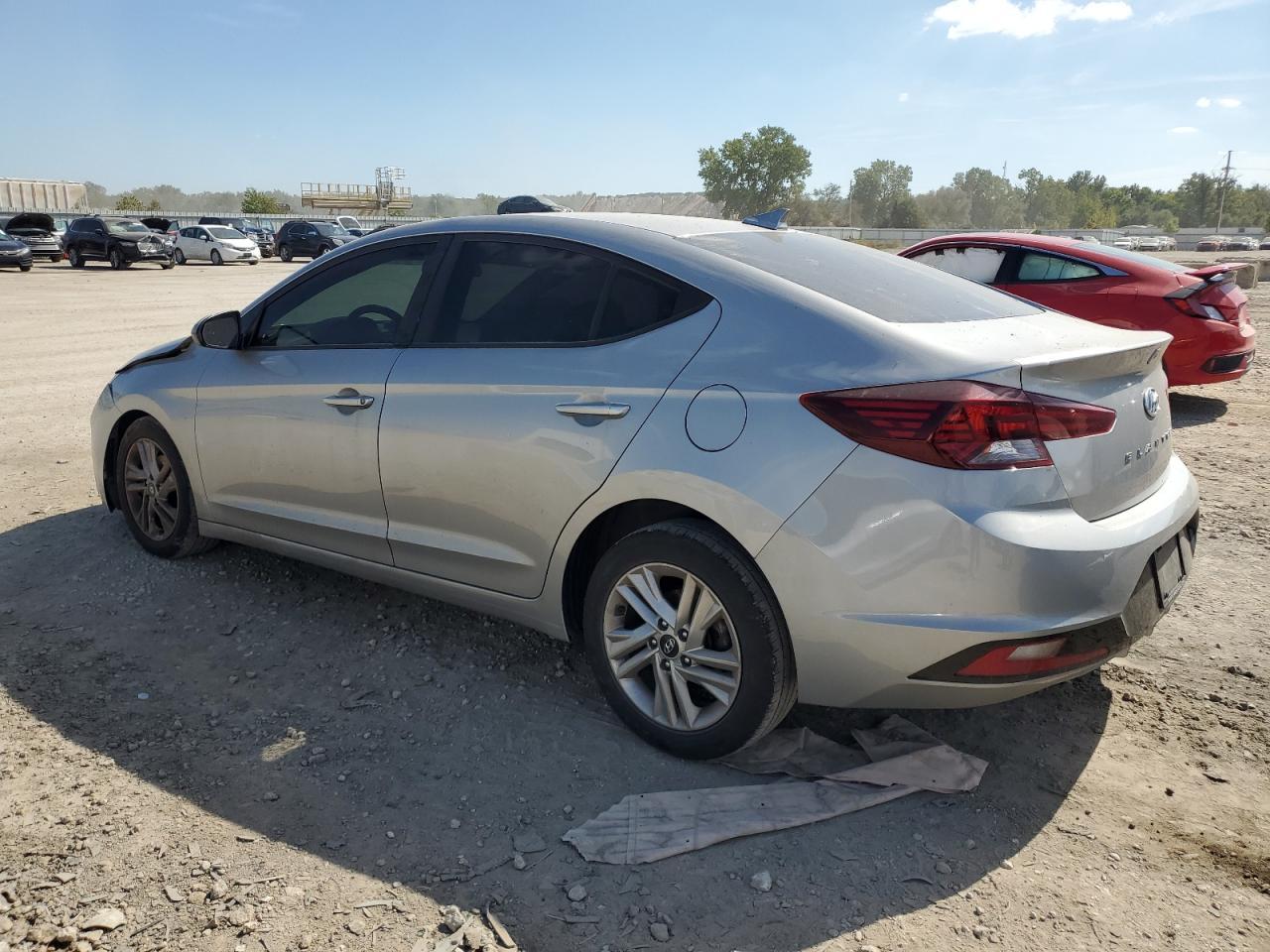 2020 Hyundai Elantra Sel - Фото 2