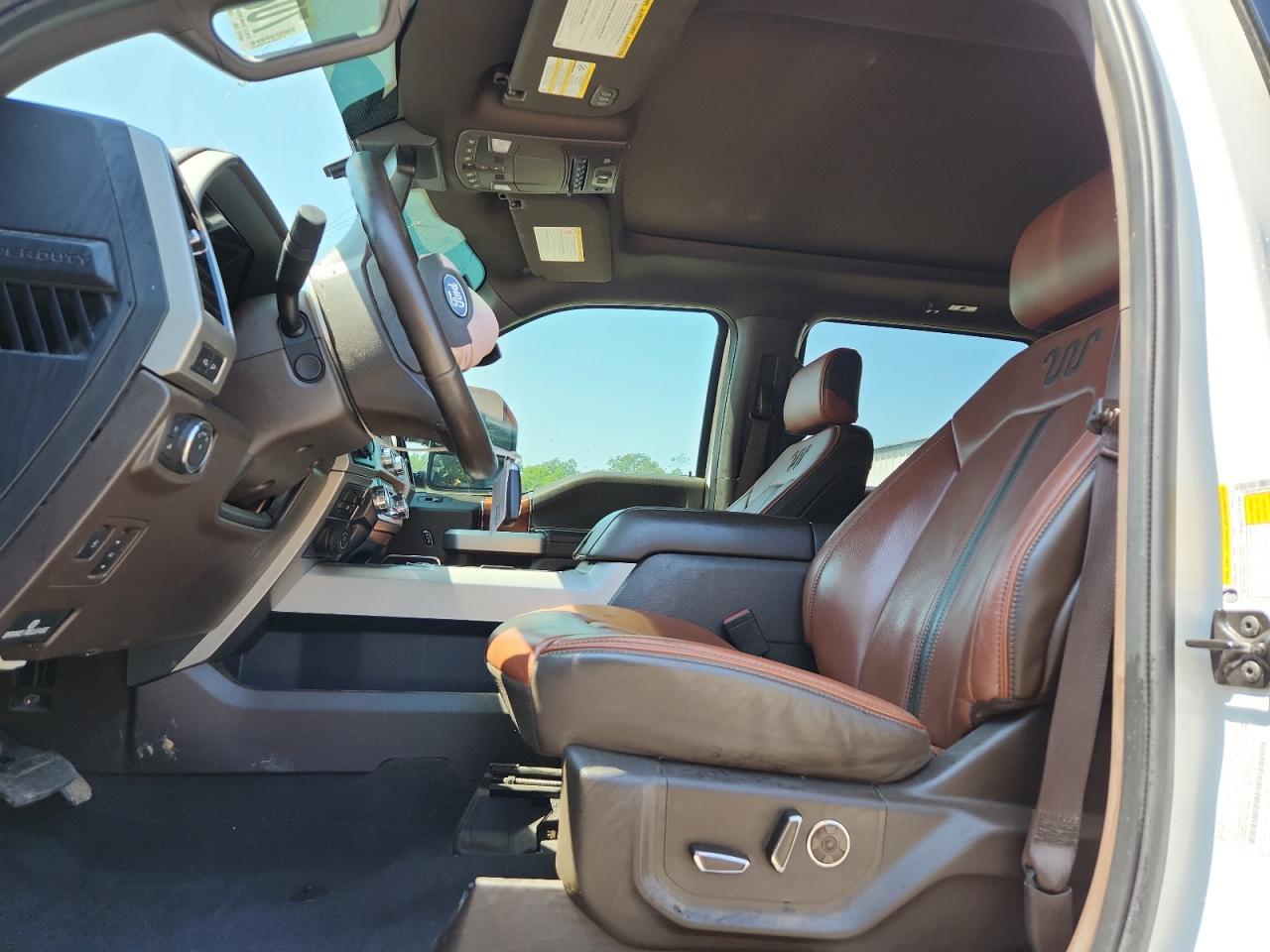 2022 Ford F250 Super Duty - Image 7