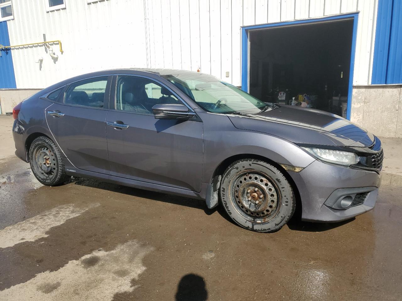 2016 Honda Civic Touring - Фото 4