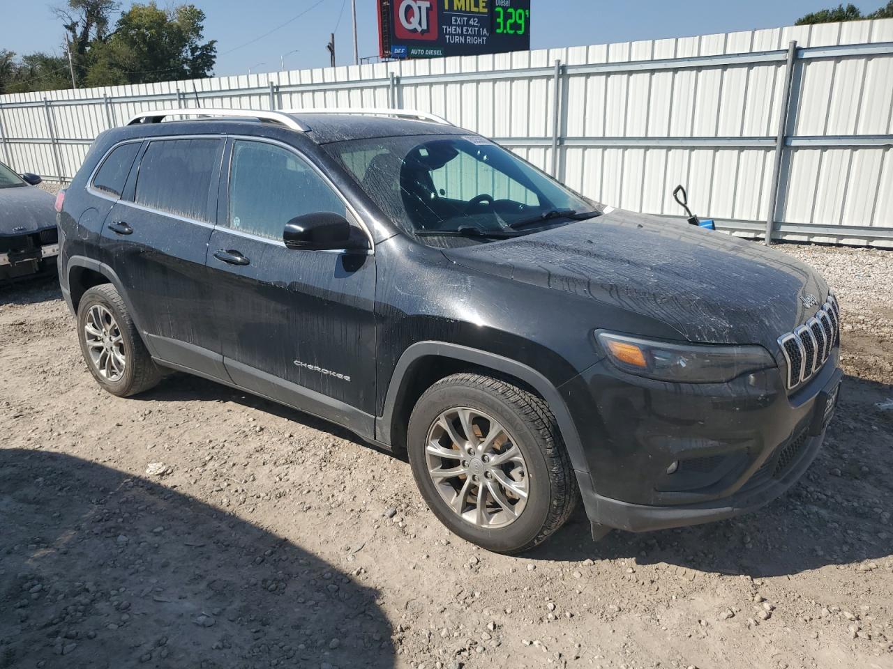 2021 Jeep Cherokee Latitude Lux - Image 4