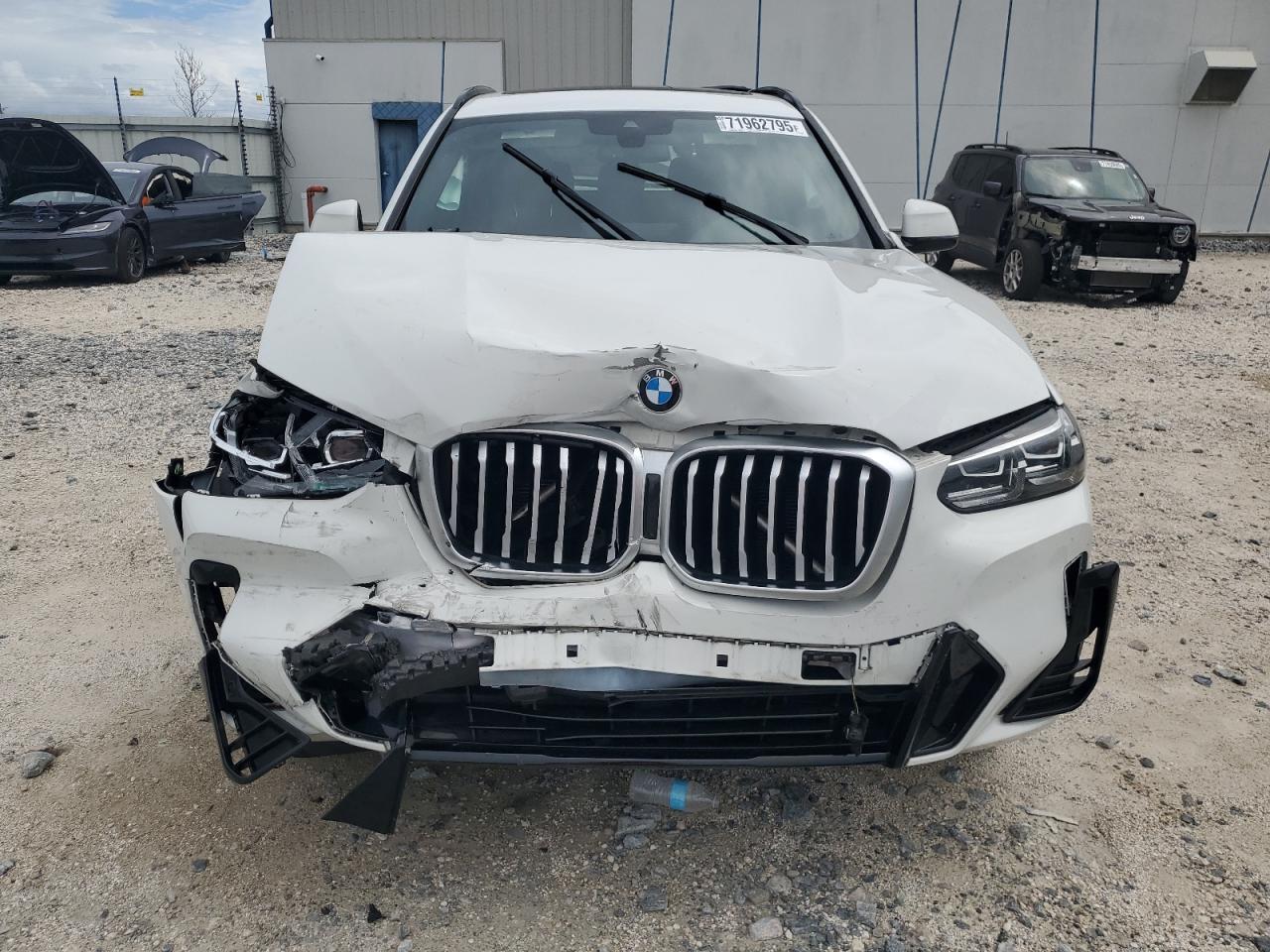 2022 BMW X3 Sdrive30I - Фото 5