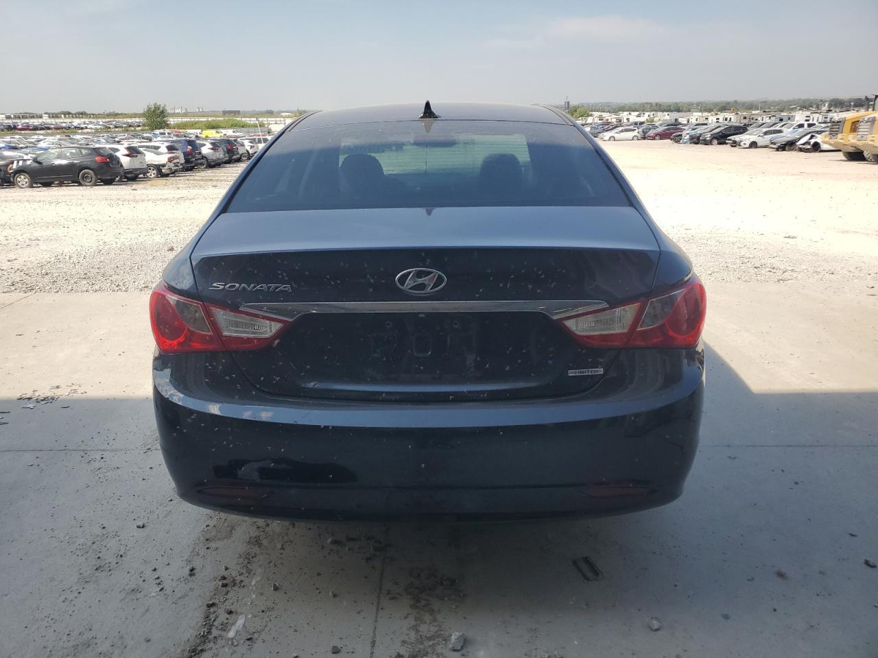 2011 Hyundai Sonata Se - Image 6