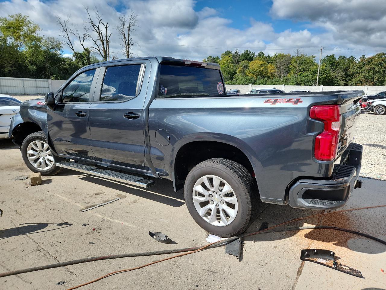 2021 Chevrolet Silverado K1500 Lt Trail Boss - Фото 2