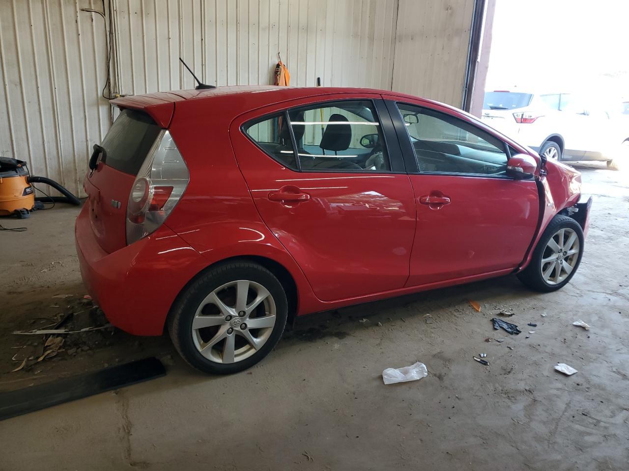 2012 Toyota Prius C - Фото 3