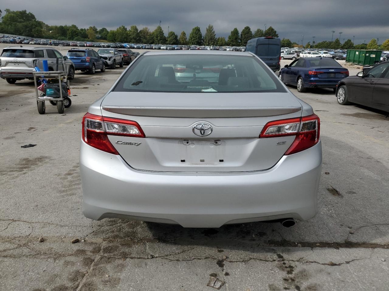 2012 Toyota Camry Base - Фото 6