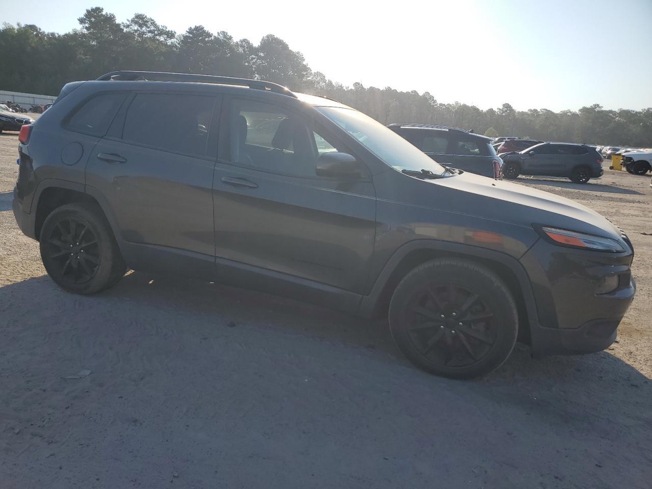 2014 Jeep Cherokee Latitude - Фото 4