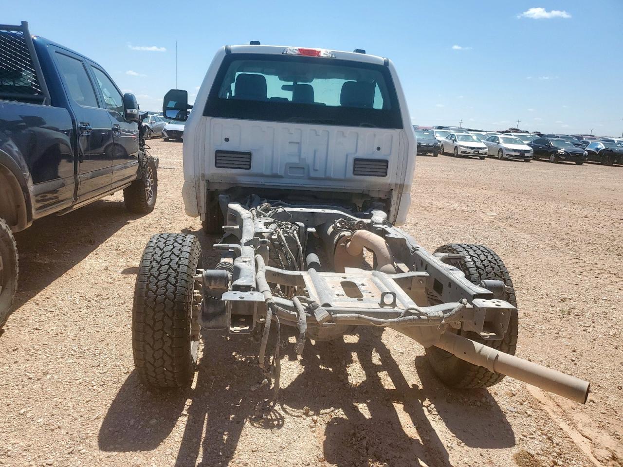 2023 Ford F350 Super Duty - Фото 6