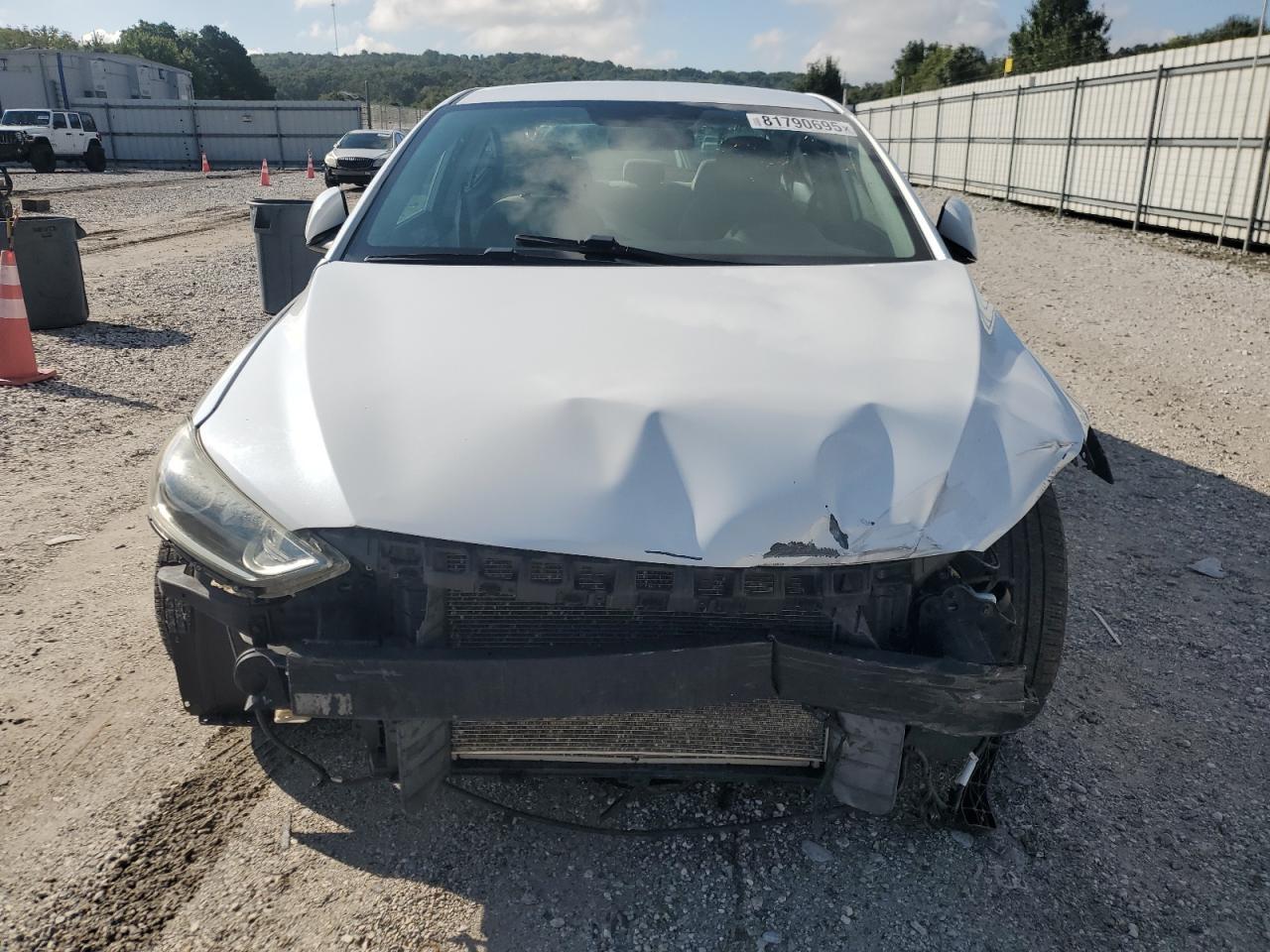 2017 Hyundai Elantra Se - Фото 5