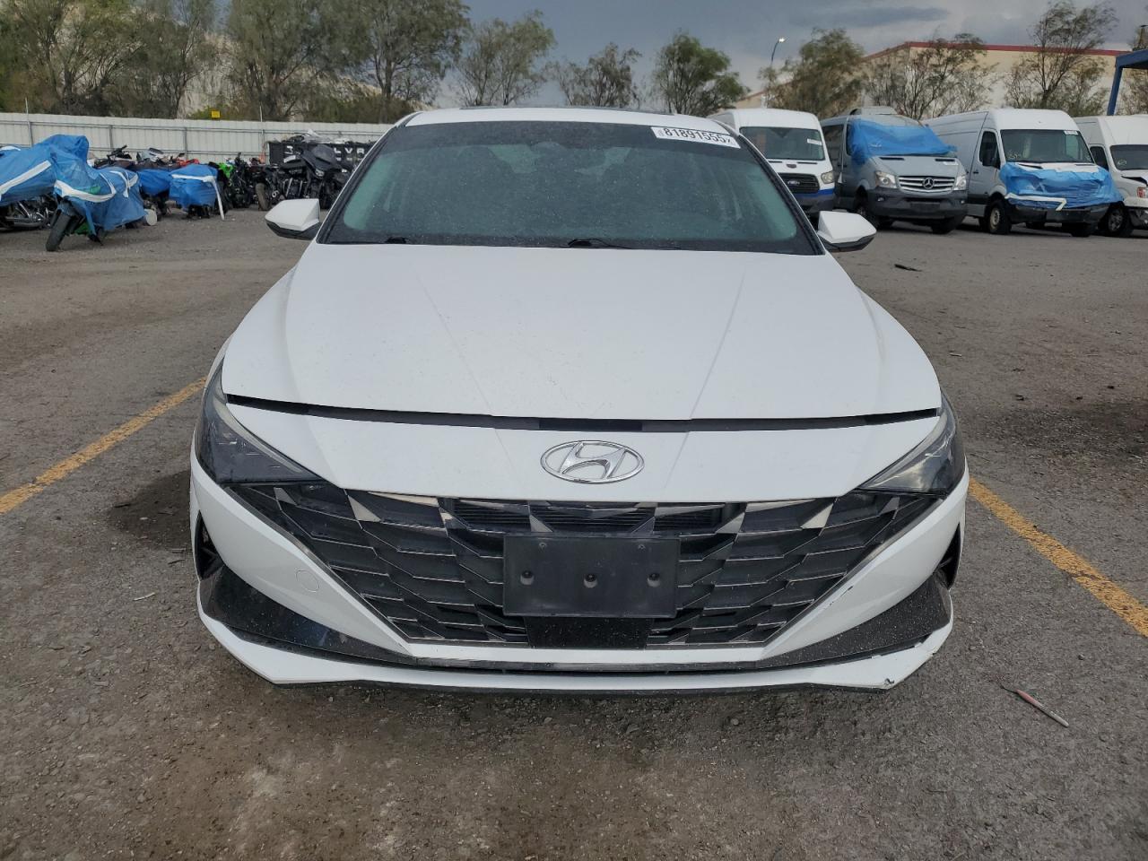 2023 Hyundai Elantra Limited - Фото 5