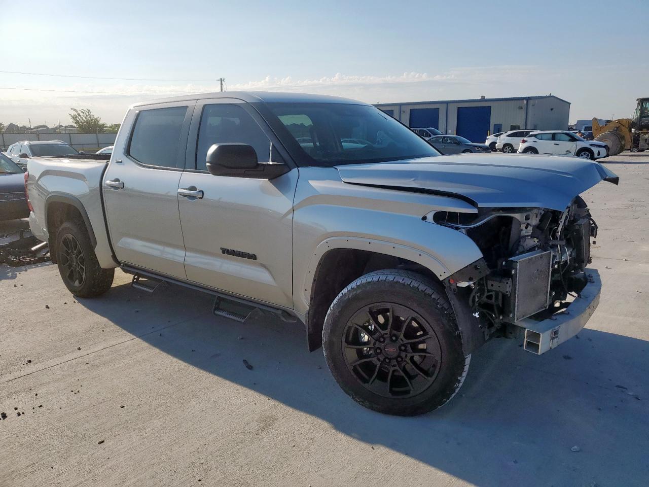 2024 Toyota Tundra Crewmax Sr - Фото 4