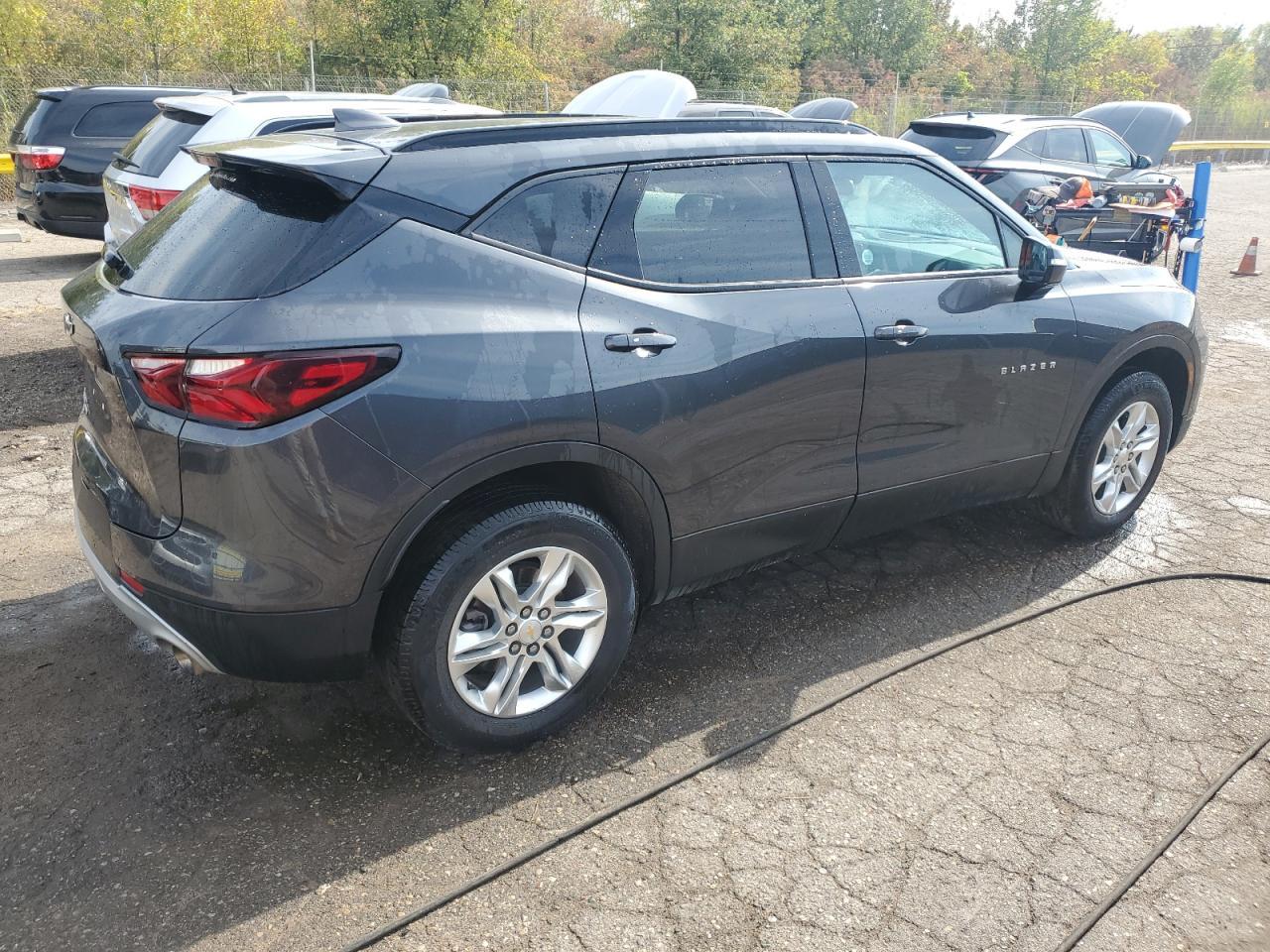 2022 Chevrolet Blazer 2Lt - Фото 3