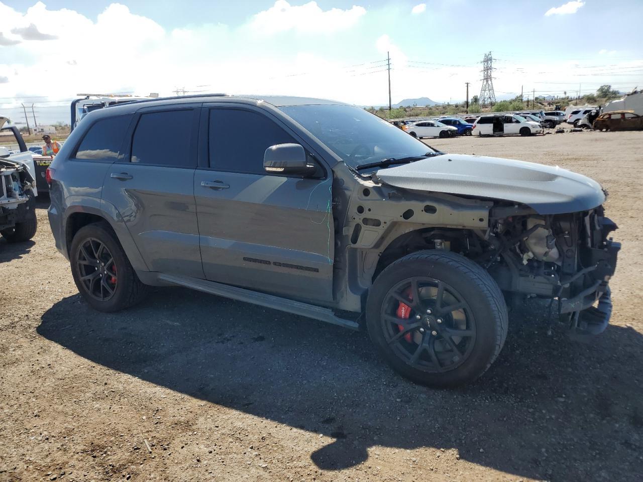 2019 Jeep Grand Cherokee Srt-8 - Image 4
