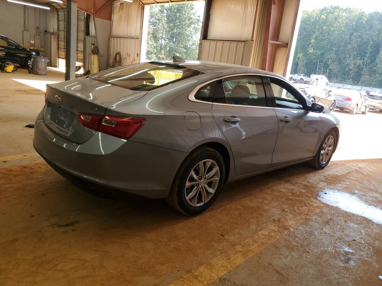 2024 Chevrolet Malibu Lt - Фото 3