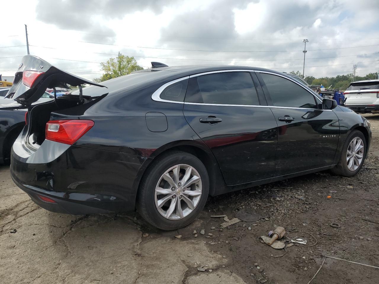 2023 Chevrolet Malibu Lt - Фото 3