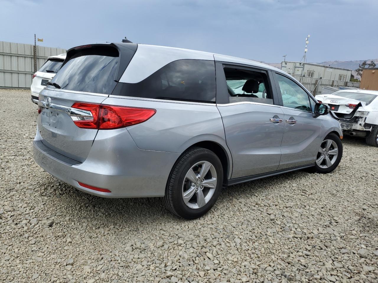 2020 Honda Odyssey Exl - Фото 3