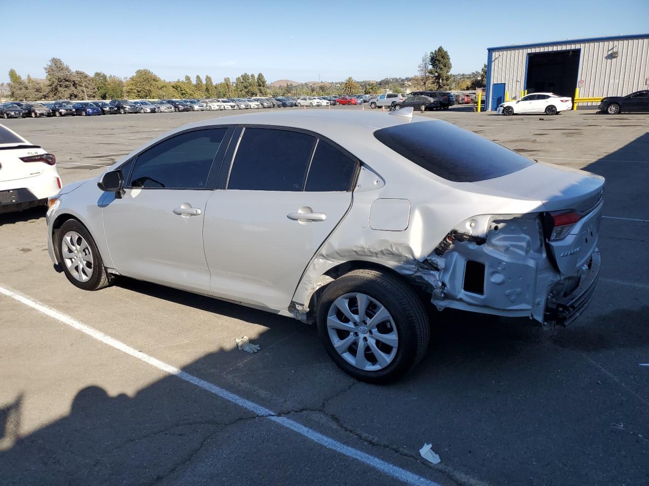 2024 Toyota Corolla Le - Фото 2