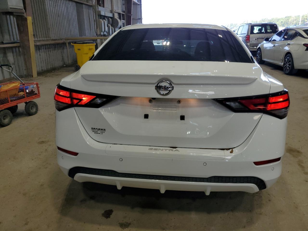2022 Nissan Sentra S - Фото 6
