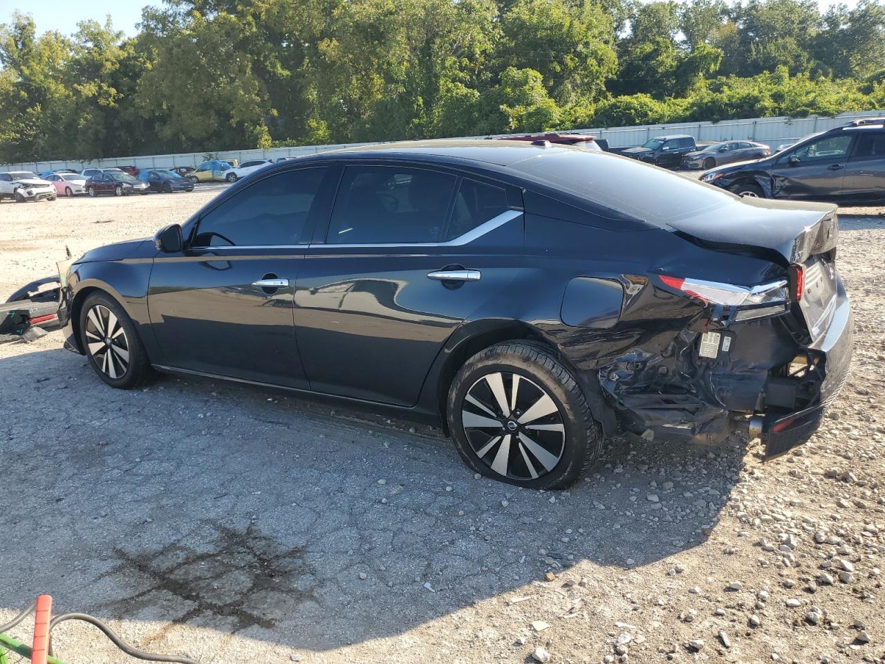 2019 Nissan Altima Sl - Фото 2