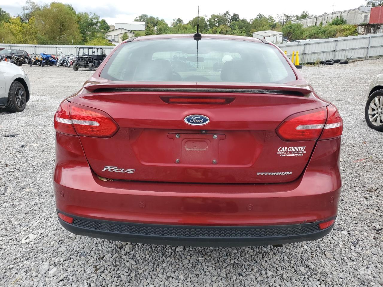 2017 Ford Focus Titanium - Image 6