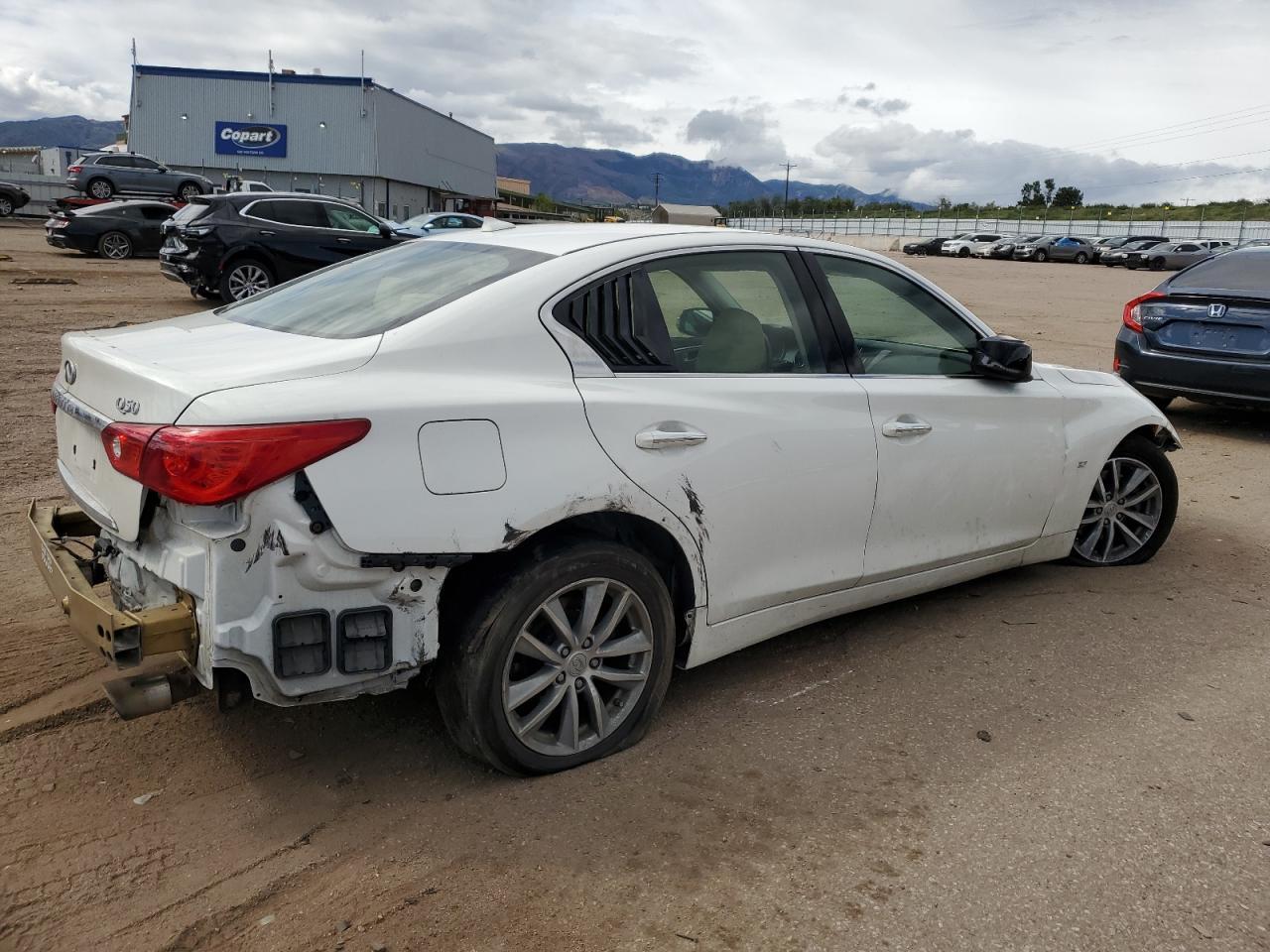 2014 Infiniti Q50 Base - Фото 3