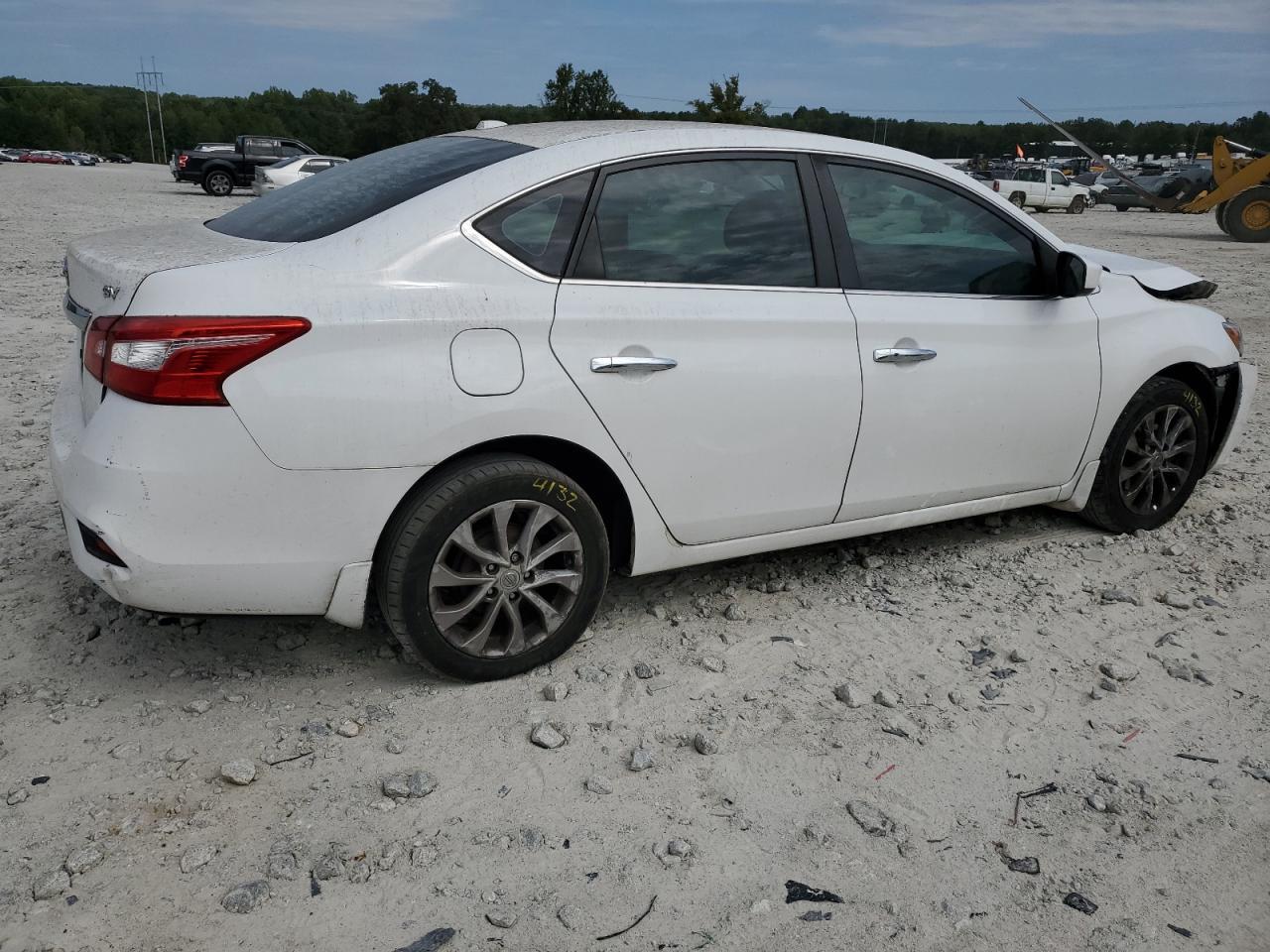 2019 Nissan Sentra S - Фото 3