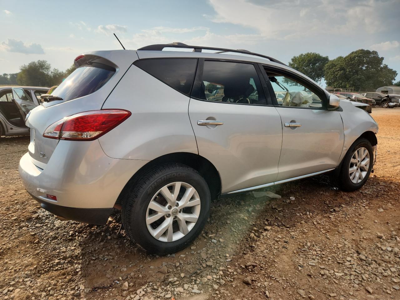 2011 Nissan Murano S - Image 3