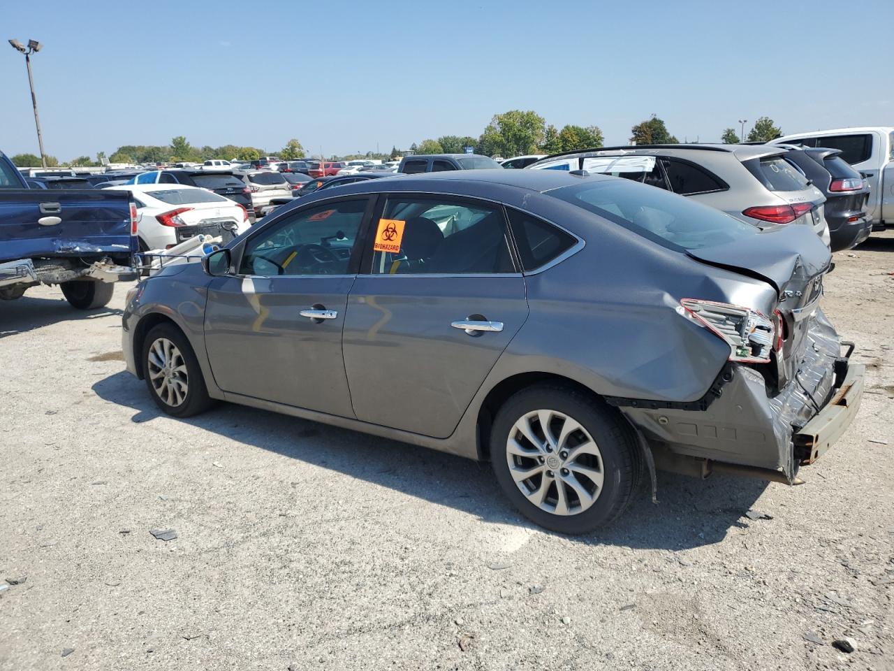 2017 Nissan Sentra S - Фото 2
