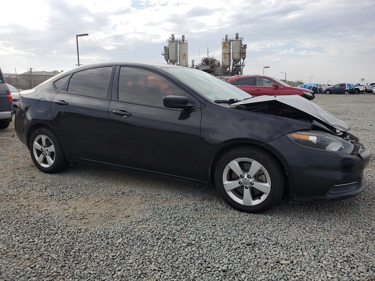 2015 Dodge Dart Sxt - Image 4
