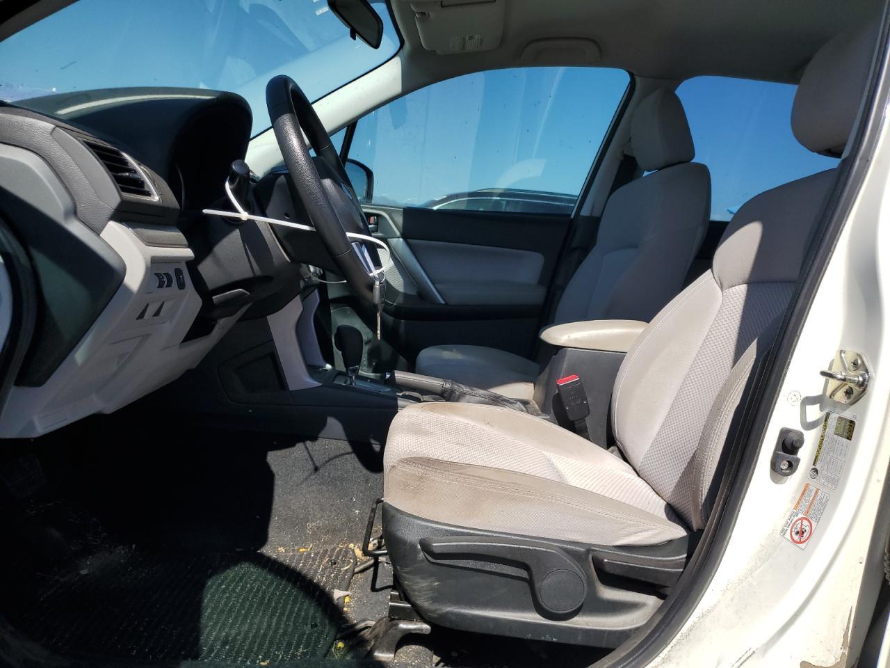 2017 Subaru Forester 2.5I - Image 7