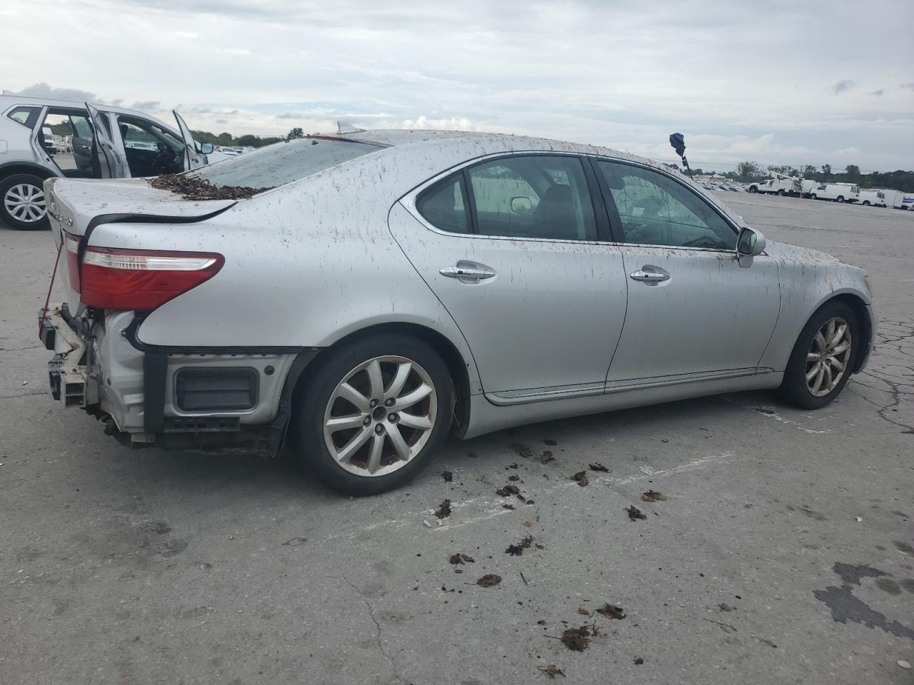 2007 Lexus Ls 460 - Image 3
