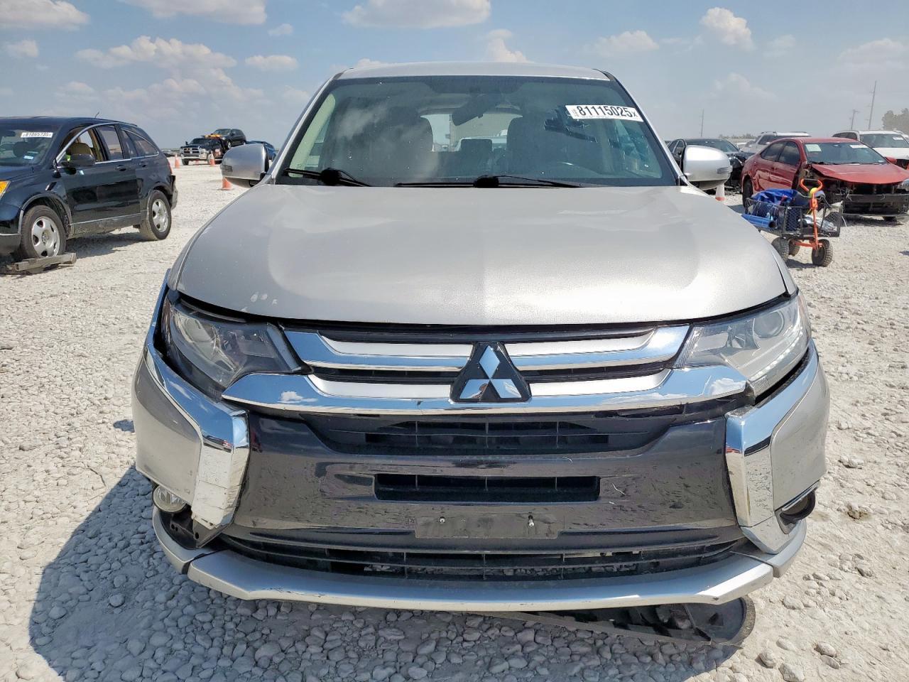 2018 Mitsubishi Outlander Se - Image 5