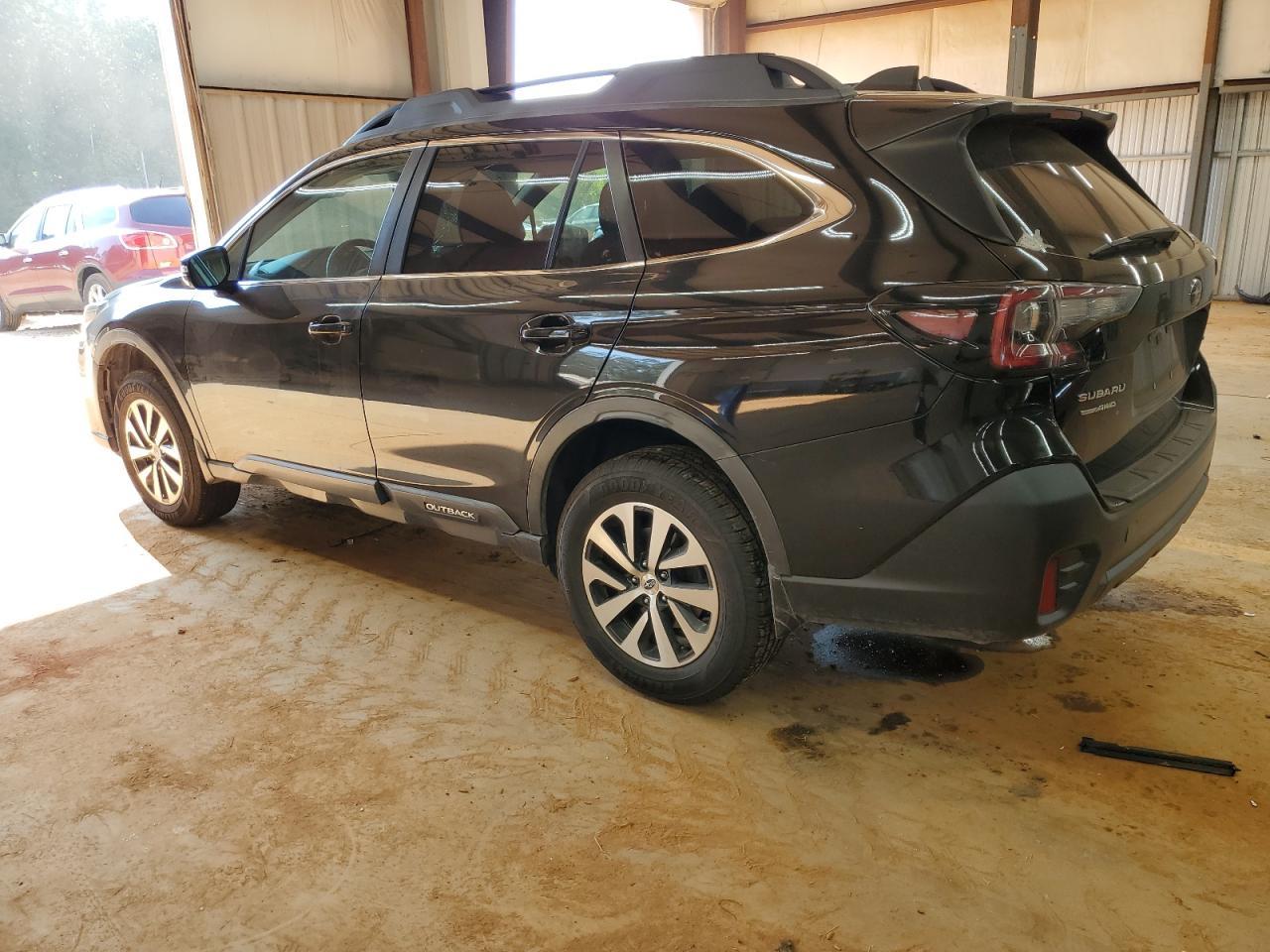 2020 Subaru Outback Premium - Image 2