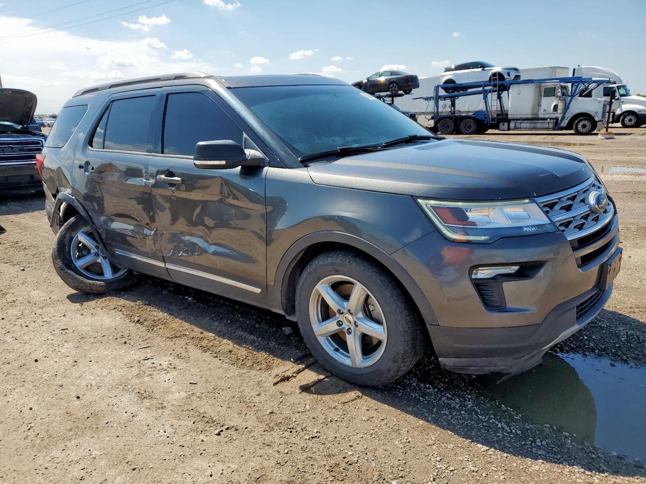 2019 Ford Explorer Xlt - Image 4