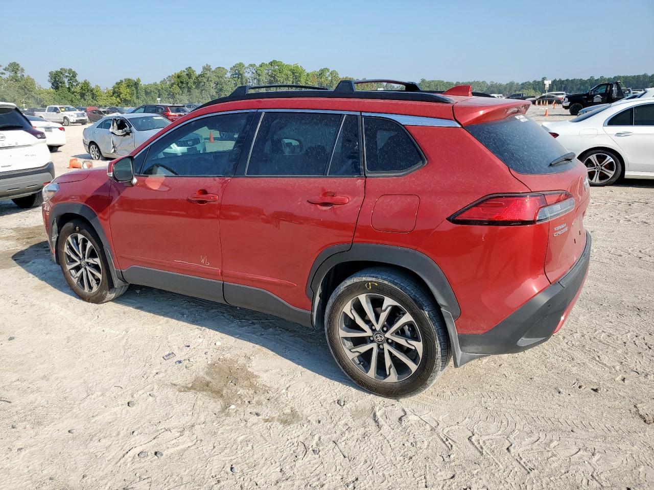 2024 Toyota Corolla Cross Xle - Фото 2
